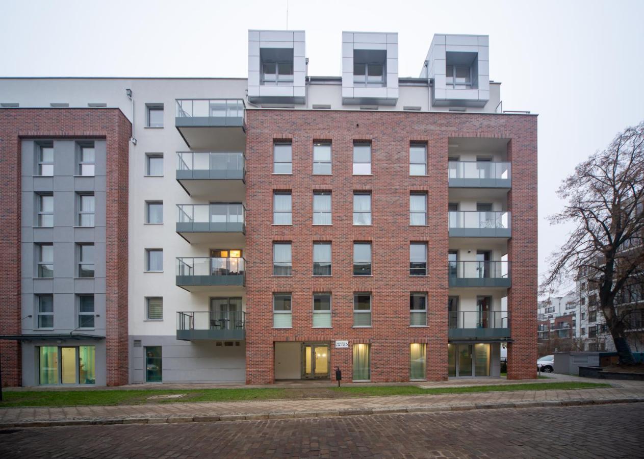 Maya'S Flats & Resorts 49 - Spacious 3 Rooms Apartment In Szafarnia Danzica Esterno foto